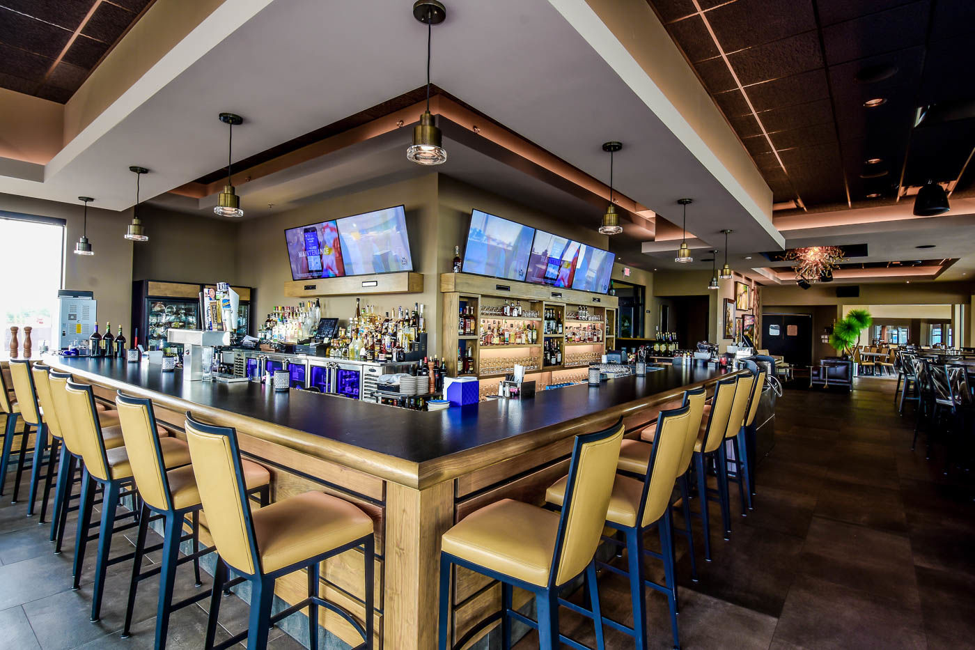 JB Hooks - The West Wing Bar